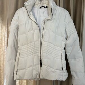 White Quilted Puffer Jacket with Stand-Up Collar and Full-Length Zipper